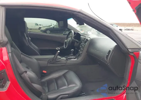 2010 Chevrolet Corvette z USA, uszkodzony, nr VIN 1G1YA2DW4A5107642